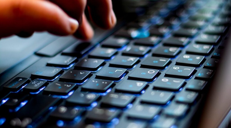 bàn phím laptop không gõ được ký tự đặc biệt